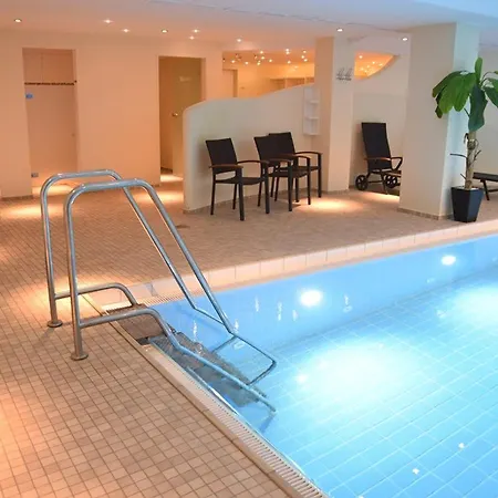 Apartman Modernes 2-zimmer-appartement Mit Balkon.