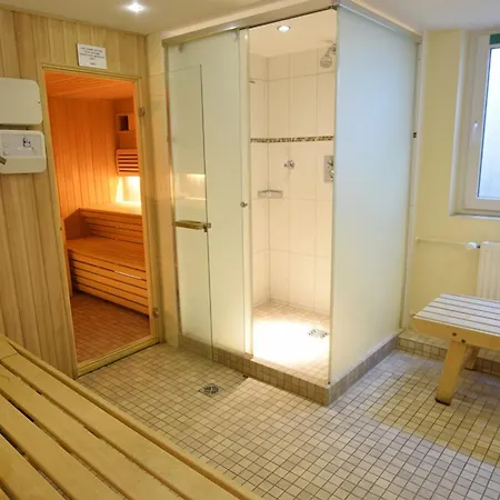 Apartman Modernes 2-zimmer-appartement Mit Balkon.